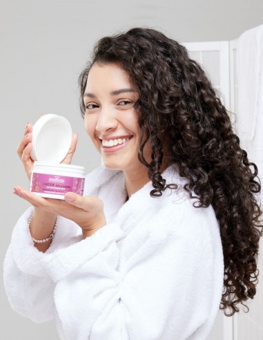 Masca pentru par cret cu ovaz, 200ml – Maternatura