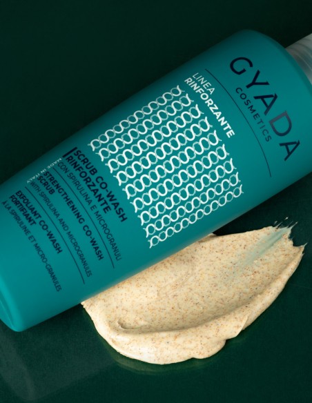 Cowash exfoliant si intaritor cu spirulina, 200ml – Gyada Cosmetics