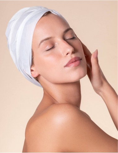 Masca de par fortifianta tip casca cu efect termic – Hyalurvedic Gyada