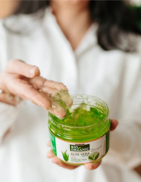 Gel de aloe vera cu ceai verde Indus Valley, 175g